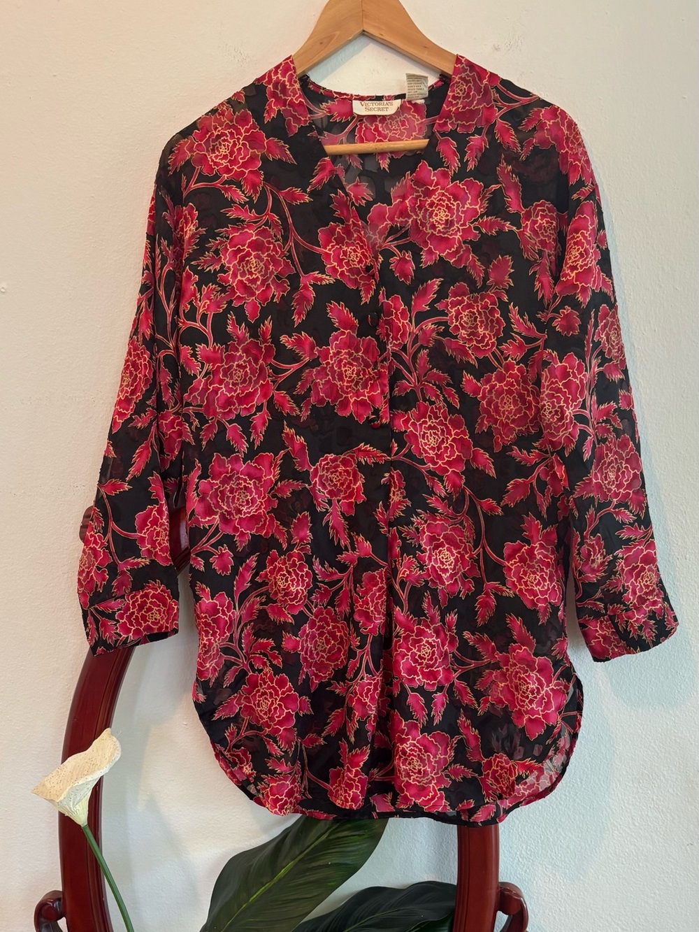 Vintage Gold Label Victoria's Secret Black Sleep Top with Pink and Red Florals